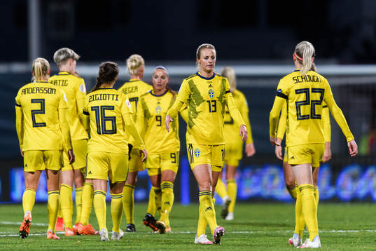 Amanda Ilestedt of Sweden looks dejected