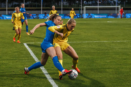 Elin Metta Jensen of Iceland and Magdalena Eriksson of