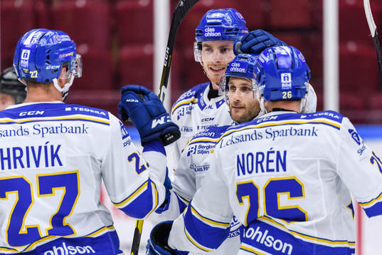 Leksands Carter Camper och Peter Cehlarik jublar