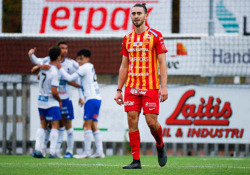 Örebro Syrianskas Laurie Bell deppar
