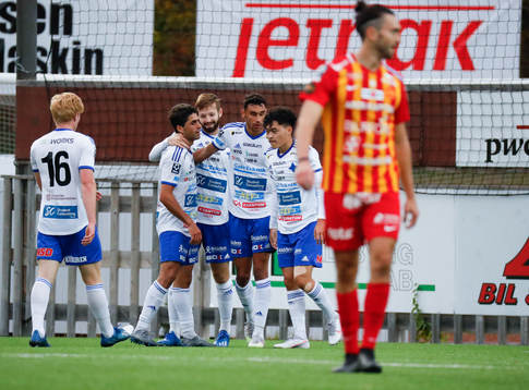 Örebro Syrianskas Laurie Bell deppar