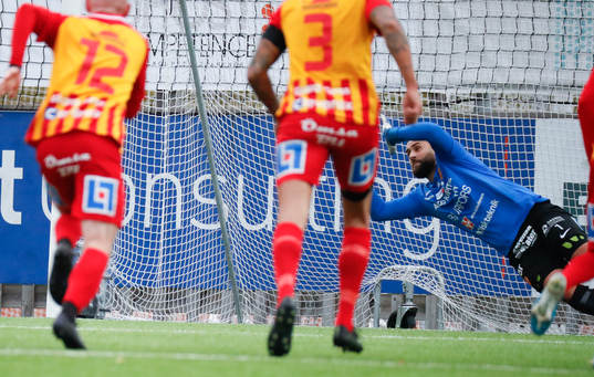 Ärebro Syrianskas målvakt Dildar Caliskan