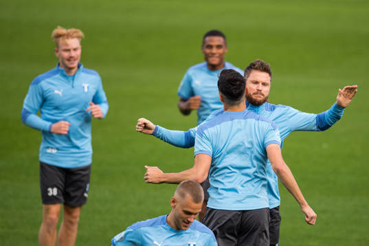 Samuel Adrian and Lasse Nielsen