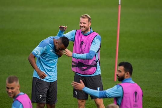 Isaac Kiese Thelin and Ola Toivonen