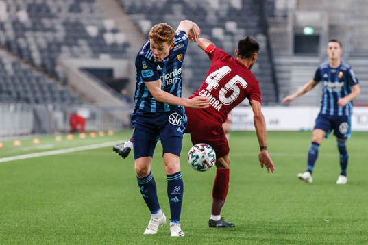 Aslak Witry of Djurgården and Mario Camora of CFR Cluj