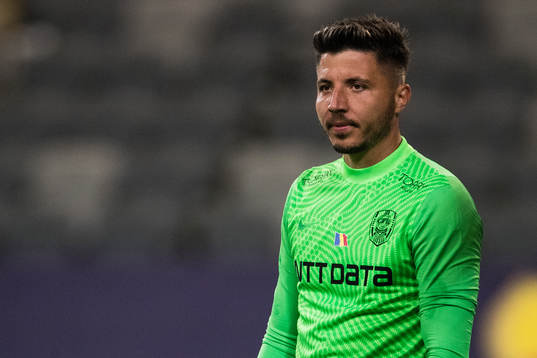 Goalkeeper Cristian Balgradean of CFR Cluj