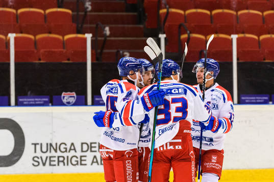 Oskarshamns spelare jublar