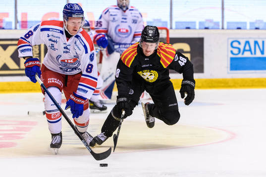 Oskarshamns Fredrik Olofsson och Brynäs Samuel Solem
