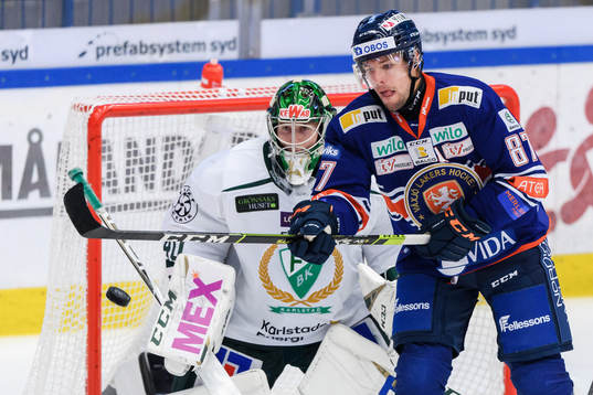 Växjös Robert Rosén och Färjestads målvakt Henrik