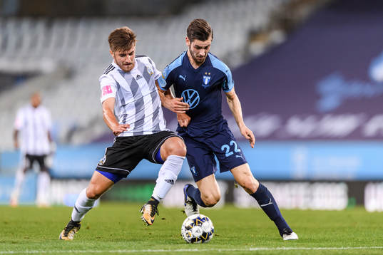 Stipo Markovic of Lokomotiva Zagreb and Adi Nalic of Malmö
