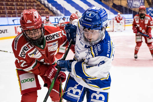 Leksands Wilma Johansson och Modos Jaycee Magwood