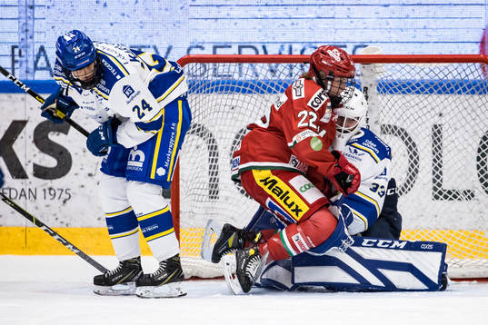 Modos Jaycee Magwood och Leksands målvakt Amanda Johansson