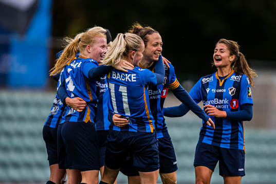 Melissa Linn Berman Bjånesøy of Stabæk celebrates