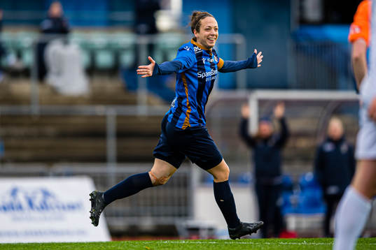 Melissa Linn Berman Bjånesøy of Stabæk celebrates
