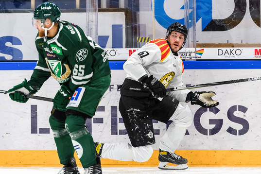 Färjestads Vojtech Mozik och Brynäs John Persson