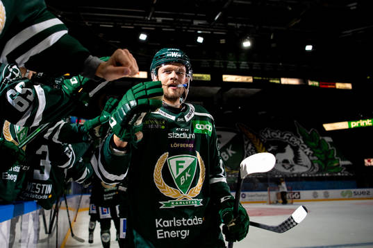 Färjestads Jacob Nilsson jublar