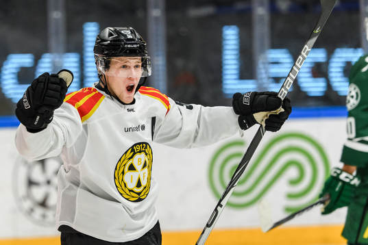 Brynäs Linus Ölund jublar