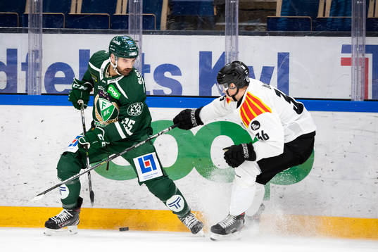 Färjestads Martin Johansson och Brynäs Linus Ölund