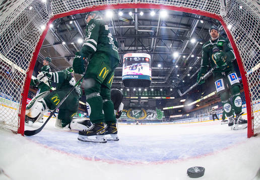 Bläddra bland fler bilder av Ishockey, SHL, Färjestad - Brynäs