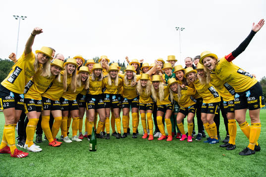 Elfsborgs damlag firar seriesegern i division 4