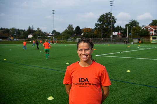 Bollstanäs Nicole Lundström