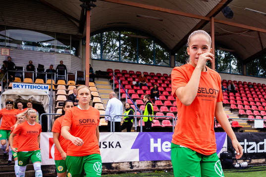 Hammarbys Hanna Lundkvist och Ellen Gibson