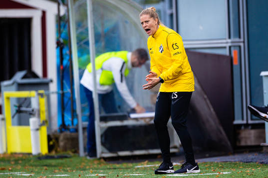s tränare Caroline Sjöblom