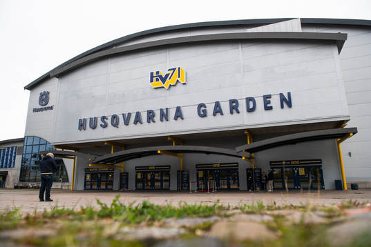 Entrén vid Husqvarna Garden