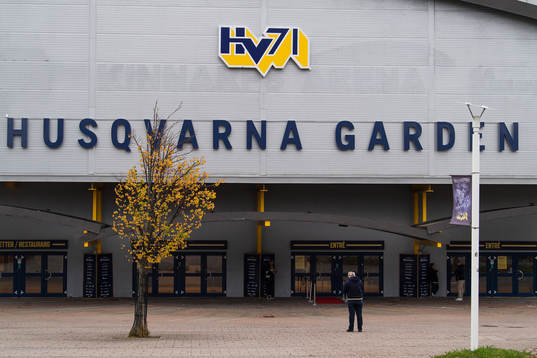 Entrén vid Husqvarna Garden
