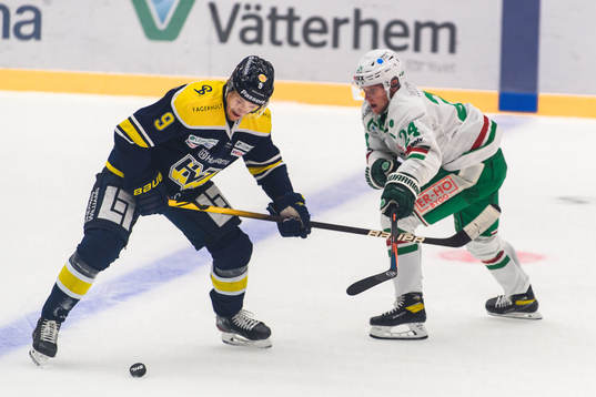 s Didrik Strömberg och Rögles Kevin Wennström