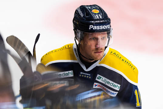s Simon Önerud