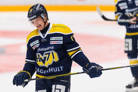 s Emil Johansson