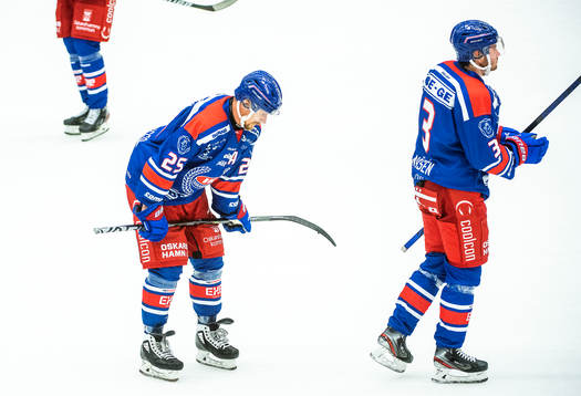 Oskarshamns Johannes Salmonsson och Pontus Näsén deppar