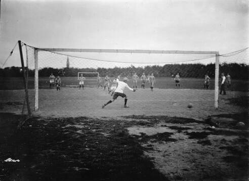 Fotboll, Urania Limhamn - Limhamn Boll- & IF Limhamn.