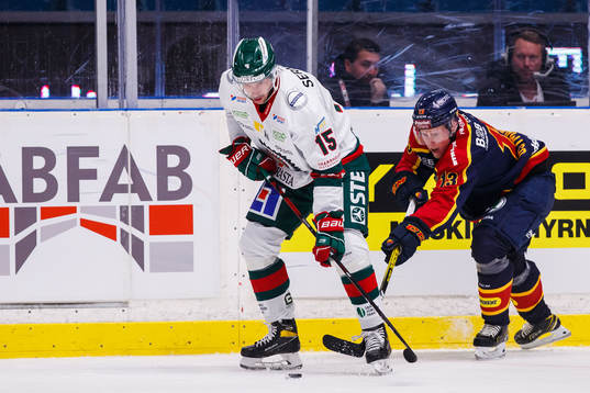Frölundas Anders Grönlund och Djurgårdens Kalle Östman