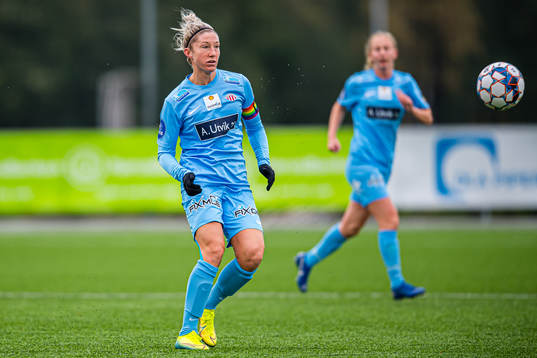 Robyn Elizabeth Decker of Avaldsnes