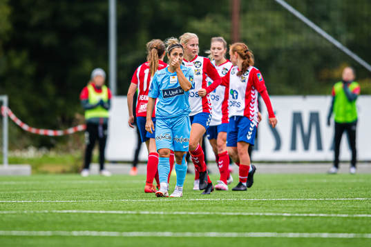 Katrina-Lee Gorry of Avaldsnes looks dejected
