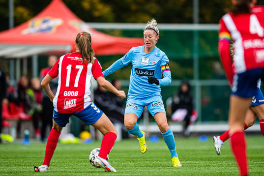 Robyn Elizabeth Decker of Avaldsnes