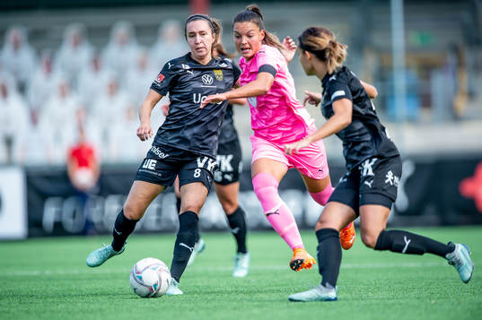 Umeås Fanny Hjelm Rönnlund mot Rosengårds Johanna