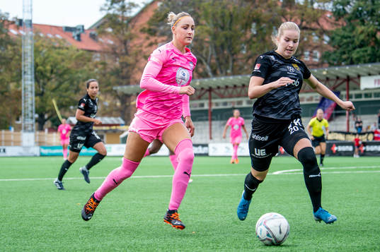 Rosengårds Sanne Troelsgaard mot Umeås Eva Nyström