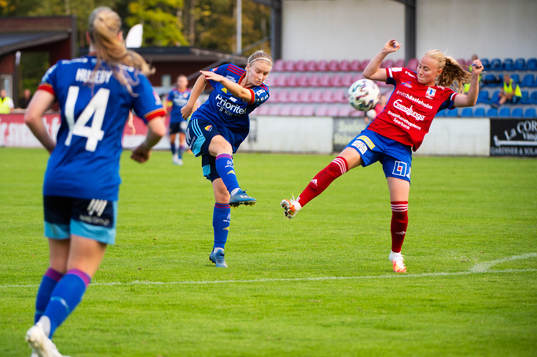 Djurgårdens Amanda Kander och Vittsjös Ebba Wieder
