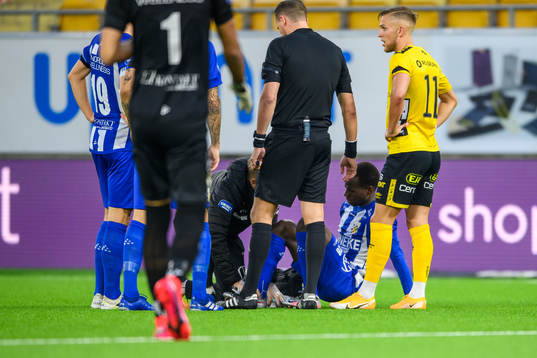 IFK Göteborg Alhassan Yusuf Abdullahi har ont och