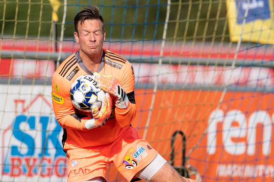 Falkenbergs målvakt Viktor Noring