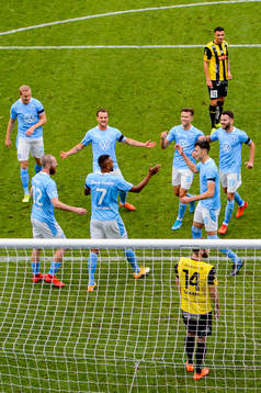 Malmö FFs Isaac Kiese Thelin jublar med lagkamraterna