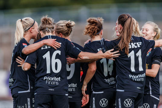 Bläddra bland fler bilder av Fotboll, Damallsvenskan, Kopparbergs/Göteborg - Piteå