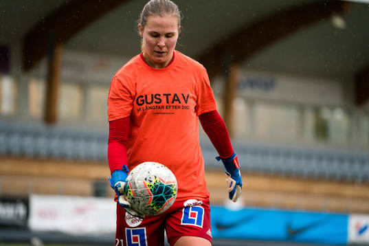 Bläddra bland fler bilder av Fotboll, Elitettan, Sunnanå - Mallbacken