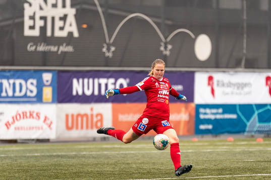 Mallbackens målvakt Emma Johansson