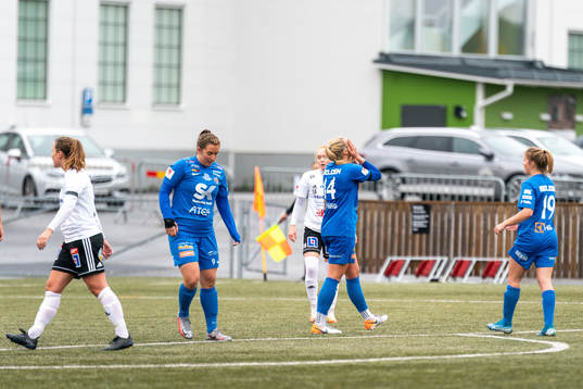 Sunnanås Rosie Young deppar
