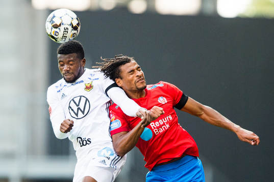 Östersunds Kalpi Wilfried Ouattara och Helsingborgs Joseph