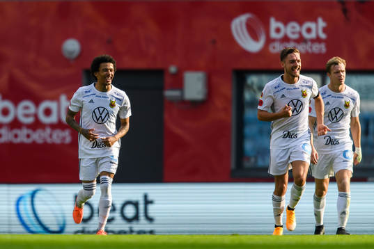Östersunds Jerell Sellars jublar